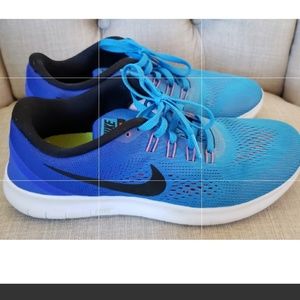 Nike Free RN Running Shoes Size 8